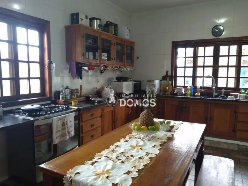 Foto 3 de Casa com 4 quartos à venda, 1400m2 em Residencial COOPEMI I, Guaratingueta - SP