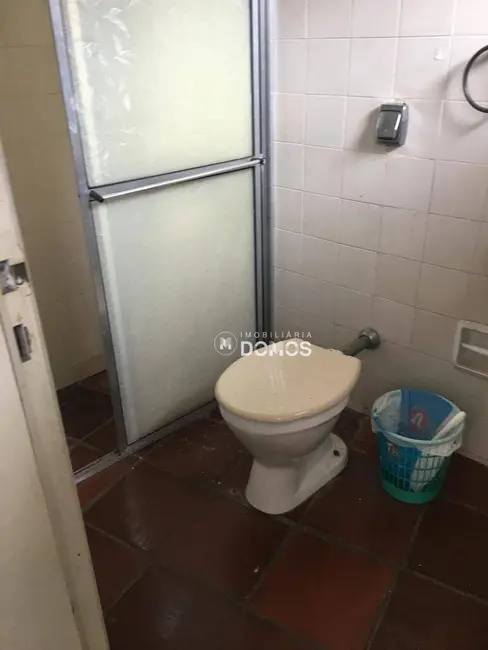 Foto 3 de Casa com 3 quartos para alugar, 250m2 em Centro, Lorena - SP