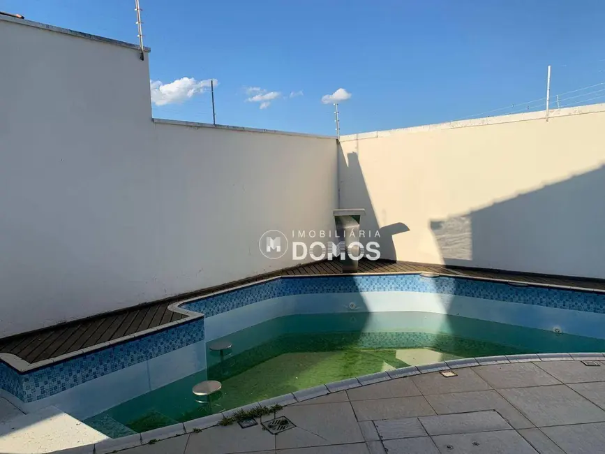 Foto 8 de Casa com 4 quartos à venda e para alugar, 585m2 em Parque Residencial Mirante do Vale, Guaratingueta - SP