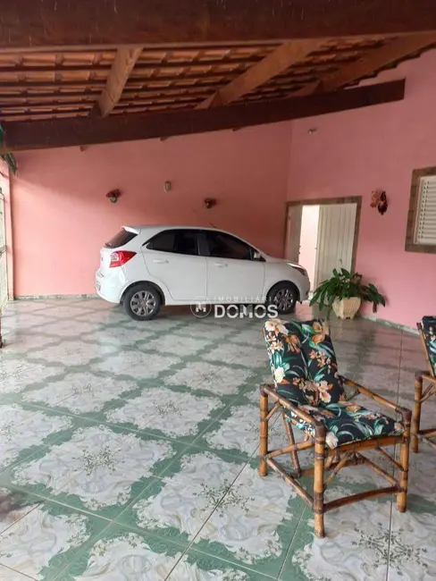 Foto 2 de Casa com 3 quartos à venda em Vila Comendador Rodrigues Alves, Guaratingueta - SP