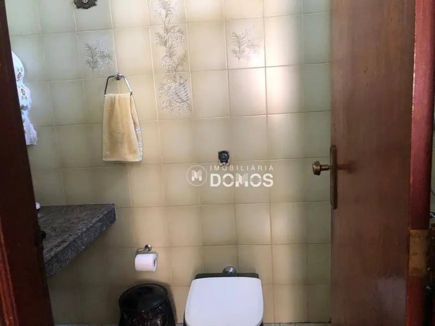 Foto 9 de Casa com 5 quartos à venda, 700m2 em Portal das Colinas, Guaratingueta - SP