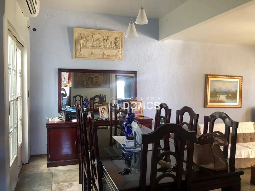 Casa com 5 quartos à venda, 700m2 em Portal das Colinas, Guaratingueta - SP - imagem 4 Foto 4 de Casa com 5 quartos à venda, 700m2 em Portal das Colinas, Guaratingueta - SP