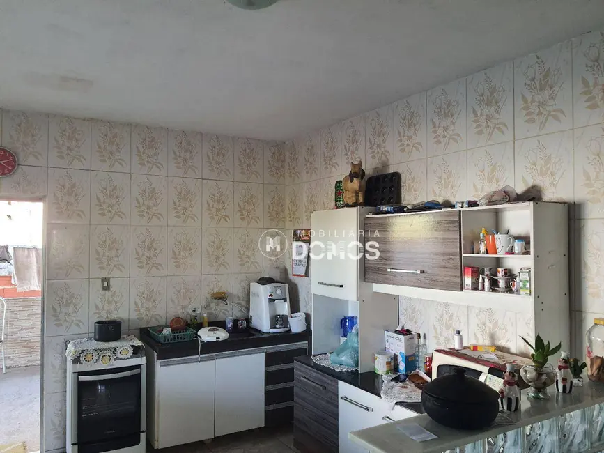 Foto 4 de Chácara com 5 quartos à venda, 10000m2 em Pedrinha, Guaratingueta - SP