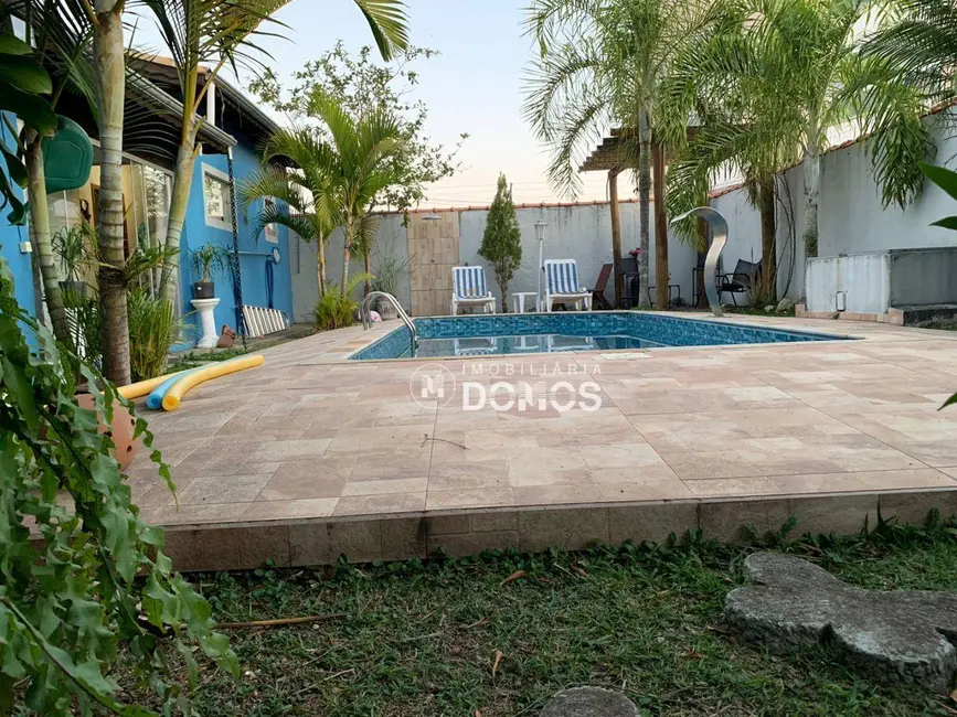 Casa com 3 quartos à venda, 390m2 em Residencial Village Santana, Guaratingueta - SP - imagem 3 Foto 3 de Casa com 3 quartos à venda, 390m2 em Residencial Village Santana, Guaratingueta - SP