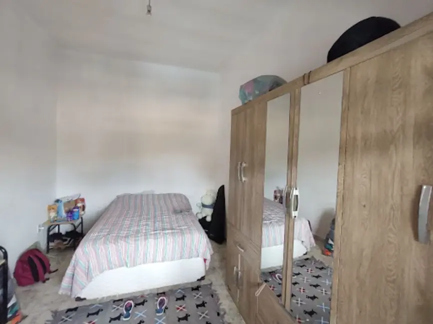 Chácara com 5 quartos à venda, 1052m2 em Chácaras Piagui, Guaratingueta - SP - imagem 4 Foto 4 de Chácara com 5 quartos à venda, 1052m2 em Chácaras Piagui, Guaratingueta - SP