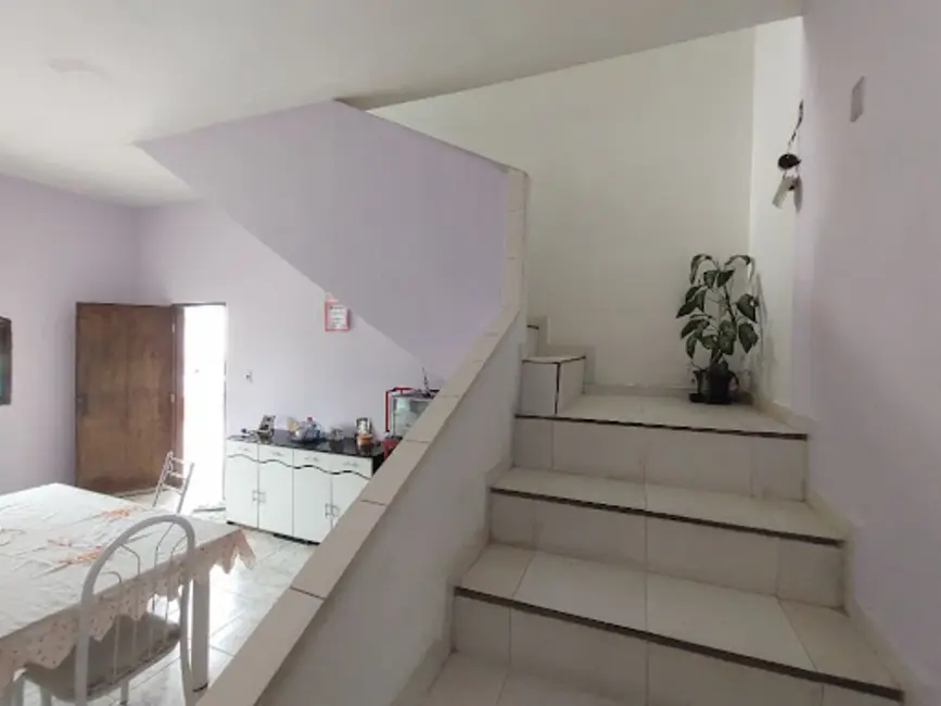 Chácara com 5 quartos à venda, 1052m2 em Chácaras Piagui, Guaratingueta - SP - imagem 7 Foto 7 de Chácara com 5 quartos à venda, 1052m2 em Chácaras Piagui, Guaratingueta - SP