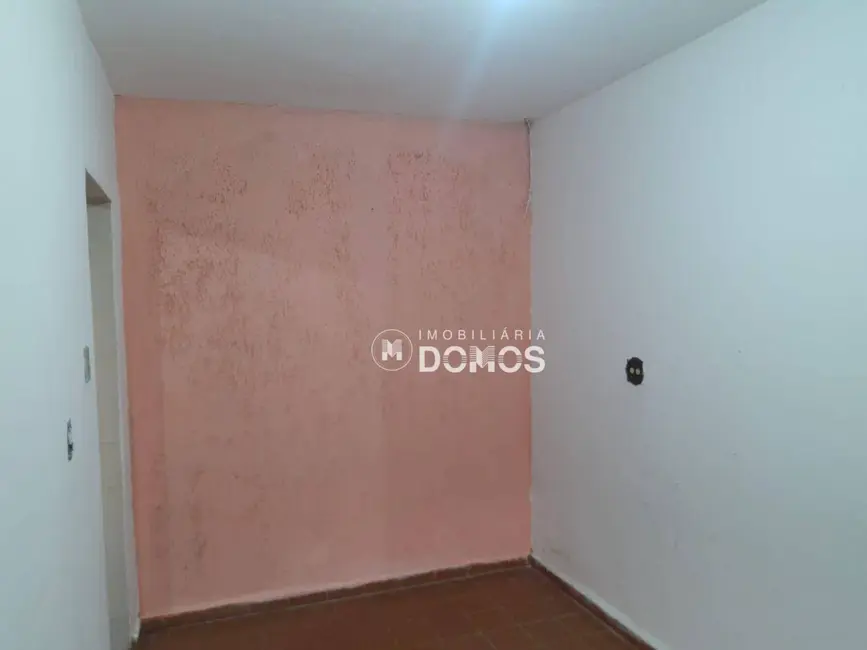 Foto 6 de Casa com 2 quartos à venda, 350m2 em Guaratingueta - SP