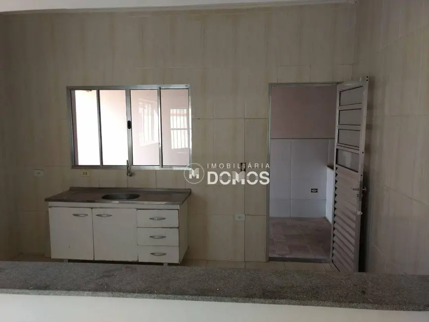 Foto 8 de Casa com 2 quartos à venda, 137m2 em Roseira - SP