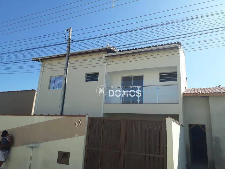 Foto 1 de Casa com 3 quartos à venda, 125m2 em Roseira - SP