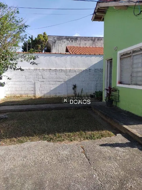 Casa com 3 quartos à venda, 375m2 em Jardim Indepedência, Guaratingueta - SP - imagem 2 Foto 2 de Casa com 3 quartos à venda, 375m2 em Jardim Indepedência, Guaratingueta - SP