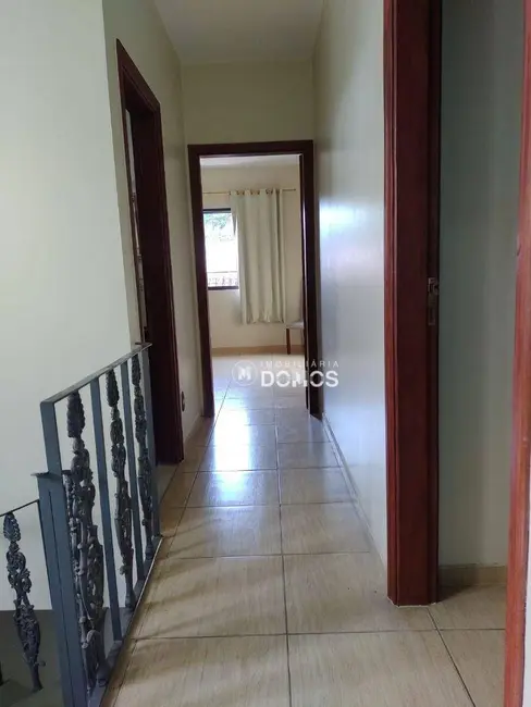 Foto 4 de Casa com 4 quartos à venda, 300m2 em Nova Guará, Guaratingueta - SP