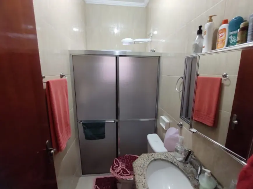 Foto 1 de Casa com 2 quartos à venda, 125m2 em Parque do Sol, Guaratingueta - SP