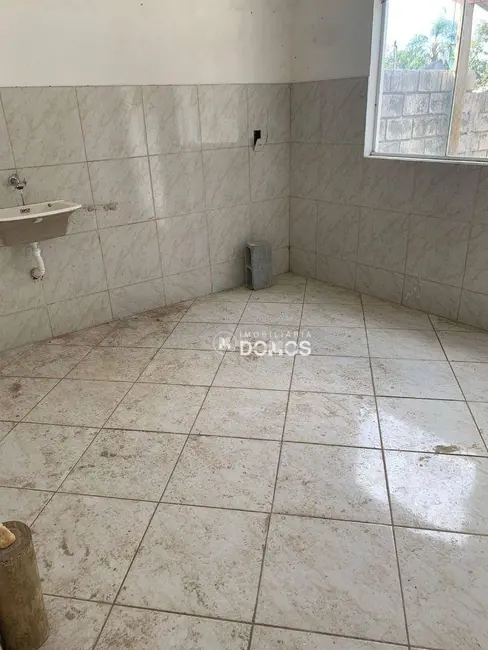 Armazém / Galpão para alugar, 364m2 em Guaratingueta - SP - imagem 6 Foto 6 de Armazém / Galpão para alugar, 364m2 em Guaratingueta - SP