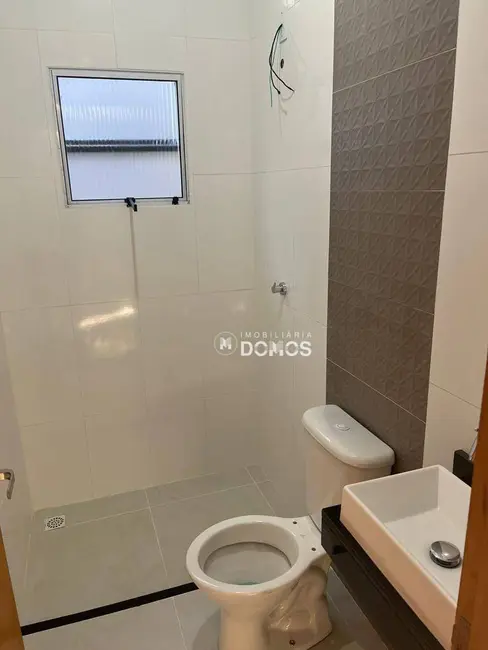 Foto 4 de Casa com 2 quartos à venda, 125m2 em Jardim do Vale, Guaratingueta - SP