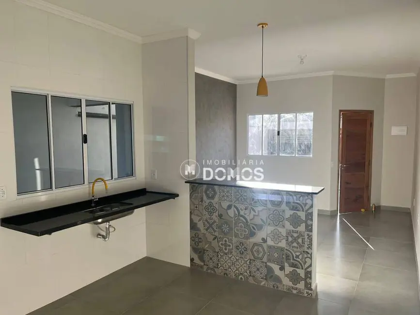 Foto 1 de Casa com 2 quartos à venda, 125m2 em Jardim do Vale, Guaratingueta - SP