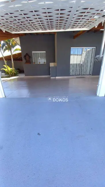 Foto 2 de Casa com 2 quartos à venda, 286m2 em Residencial COOPEMI I, Guaratingueta - SP