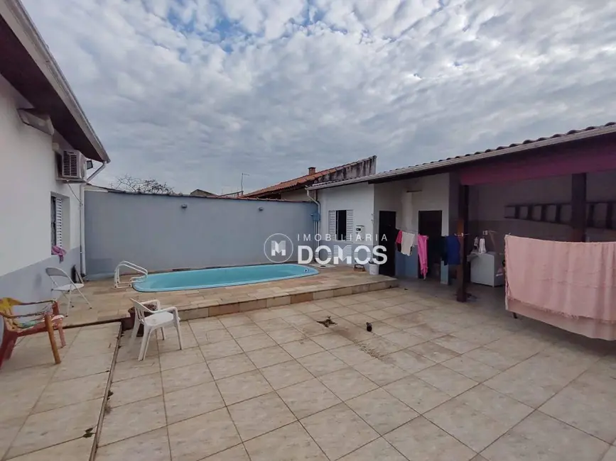 Foto 3 de Casa com 3 quartos à venda, 250m2 em Parque Residencial Beira Rio, Guaratingueta - SP