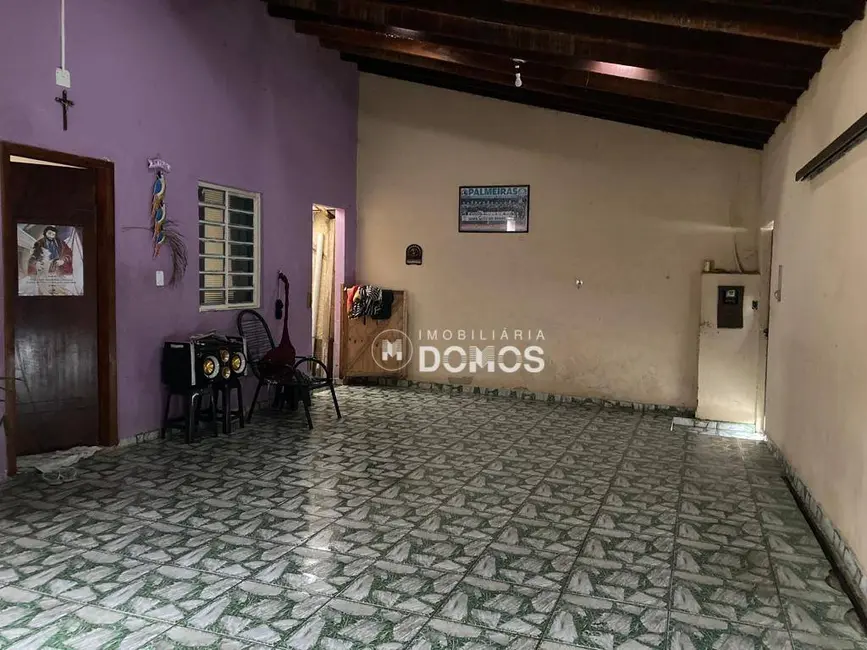 Foto 1 de Casa com 3 quartos à venda, 250m2 em Parque São Francisco, Guaratingueta - SP