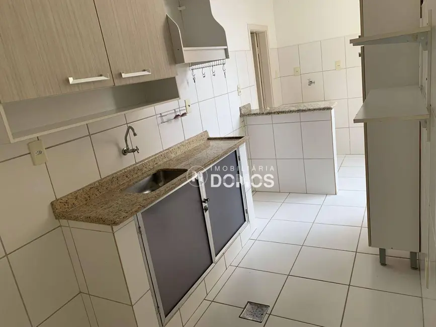 Foto 1 de Apartamento com 2 quartos à venda, 110m2 em Centro, Guaratingueta - SP