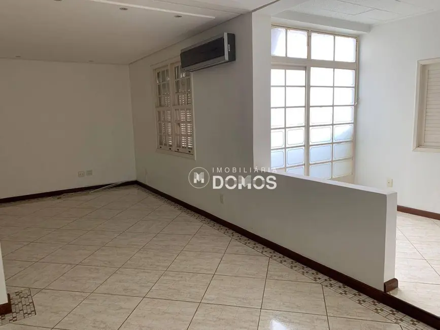 Foto 6 de Apartamento com 2 quartos à venda, 110m2 em Centro, Guaratingueta - SP