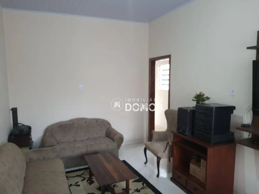 Casa com 3 quartos à venda, 118m2 em Vila Alves, Guaratingueta - SP - imagem 4 Foto 4 de Casa com 3 quartos à venda, 118m2 em Vila Alves, Guaratingueta - SP
