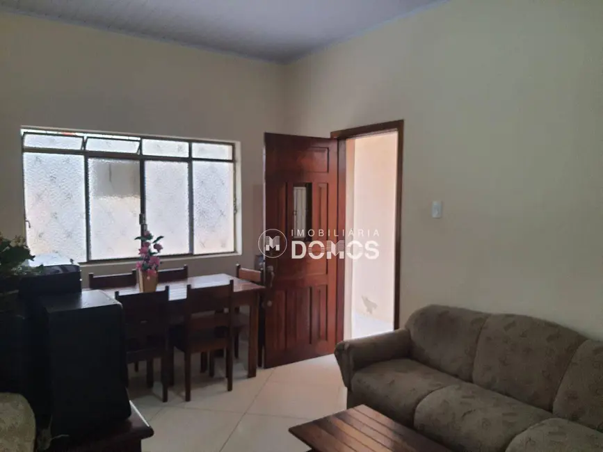 Casa com 3 quartos à venda, 118m2 em Vila Alves, Guaratingueta - SP - imagem 5 Foto 5 de Casa com 3 quartos à venda, 118m2 em Vila Alves, Guaratingueta - SP