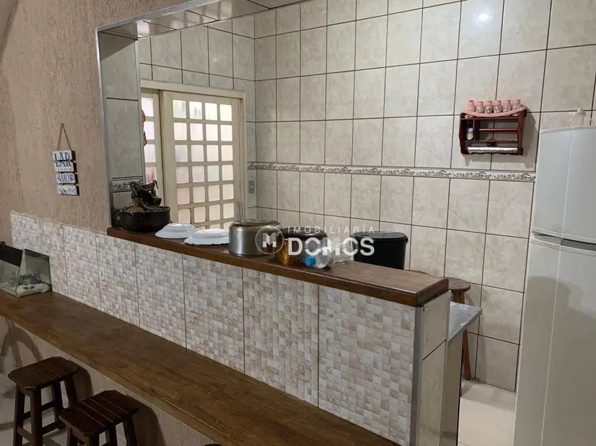 Foto 5 de Casa com 3 quartos à venda, 140m2 em Jardim Esperança, Guaratingueta - SP