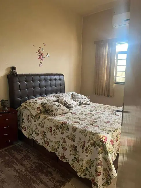 Foto 8 de Casa com 4 quartos à venda, 500m2 em Pedregulho, Guaratingueta - SP