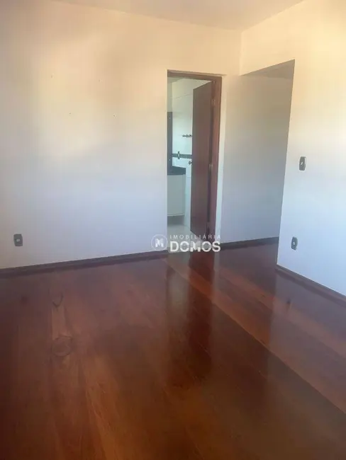 Foto 7 de Apartamento com 3 quartos à venda, 170m2 em Jardim Coelho Neto, Guaratingueta - SP