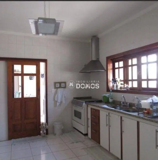 Foto 8 de Casa com 3 quartos à venda, 585m2 em Parque Residencial Mirante do Vale, Guaratingueta - SP