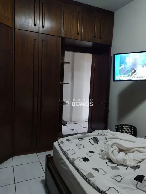 Foto 9 de Apartamento com 2 quartos à venda, 85m2 em Centro, Guaratingueta - SP