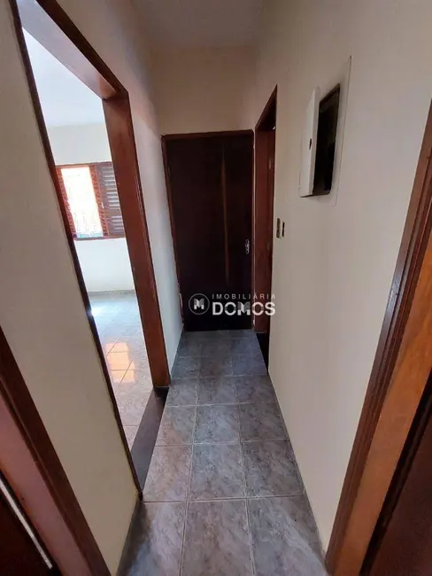 Foto 6 de Casa com 4 quartos à venda, 280m2 em Parque Residencial Beira Rio, Guaratingueta - SP
