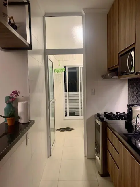 Foto 5 de Apartamento com 2 quartos à venda, 75m2 em Guaratingueta - SP
