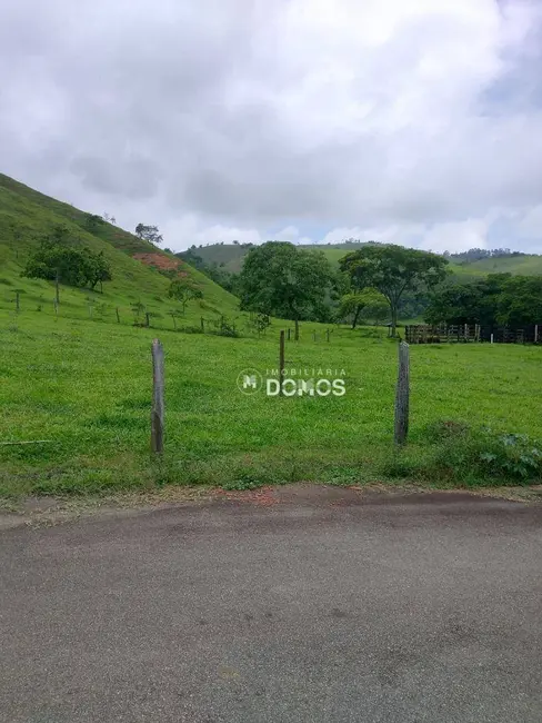 Foto 1 de Terreno / Lote à venda, 1279m2 em Roseira - SP