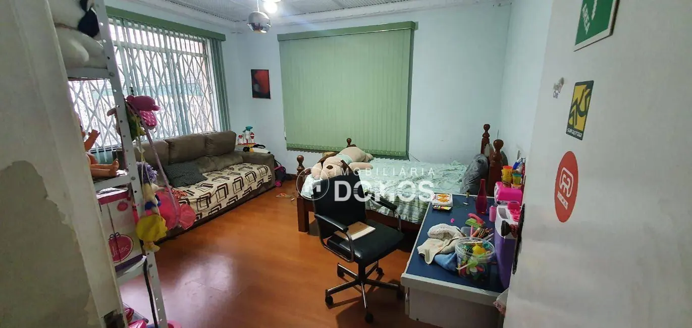 Casa com 4 quartos à venda, 359m2 em Aparecida - SP - imagem 3 Foto 3 de Casa com 4 quartos à venda, 359m2 em Aparecida - SP