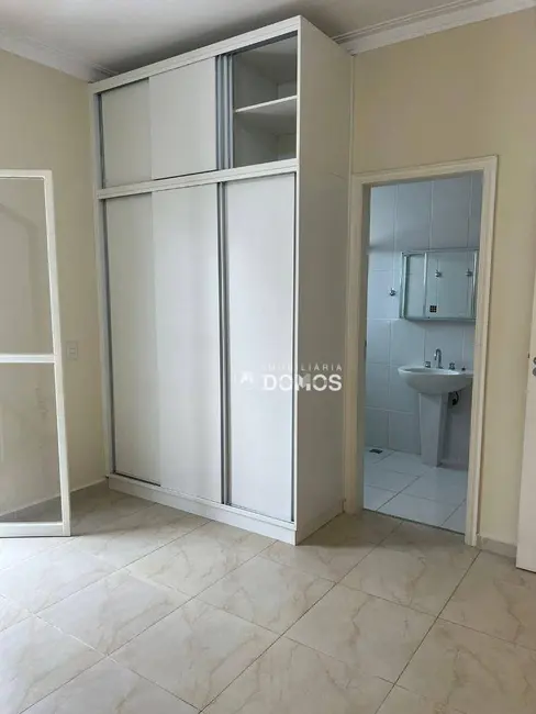 Foto 5 de Casa com 3 quartos para alugar, 455m2 em Parque Residencial Mirante do Vale, Guaratingueta - SP