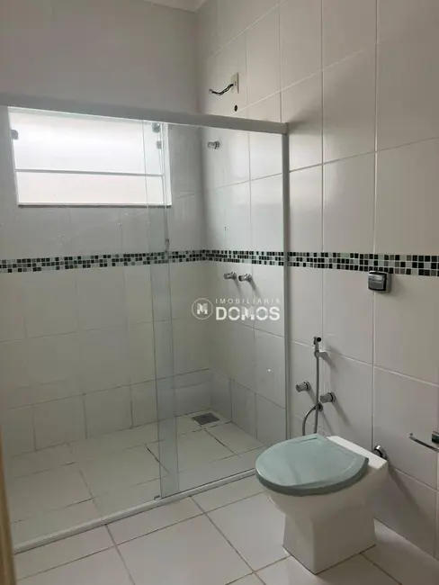 Foto 3 de Casa com 3 quartos para alugar, 455m2 em Parque Residencial Mirante do Vale, Guaratingueta - SP