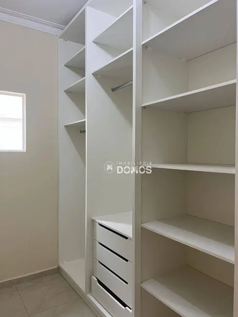 Foto 7 de Casa com 3 quartos para alugar, 455m2 em Parque Residencial Mirante do Vale, Guaratingueta - SP
