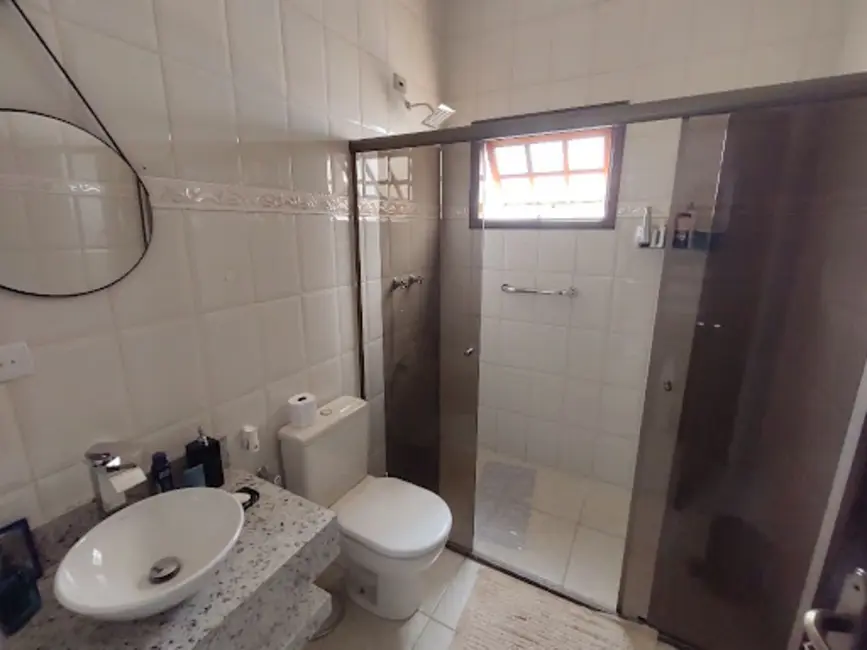Foto 8 de Casa com 4 quartos à venda, 300m2 em Portal das Colinas, Guaratingueta - SP