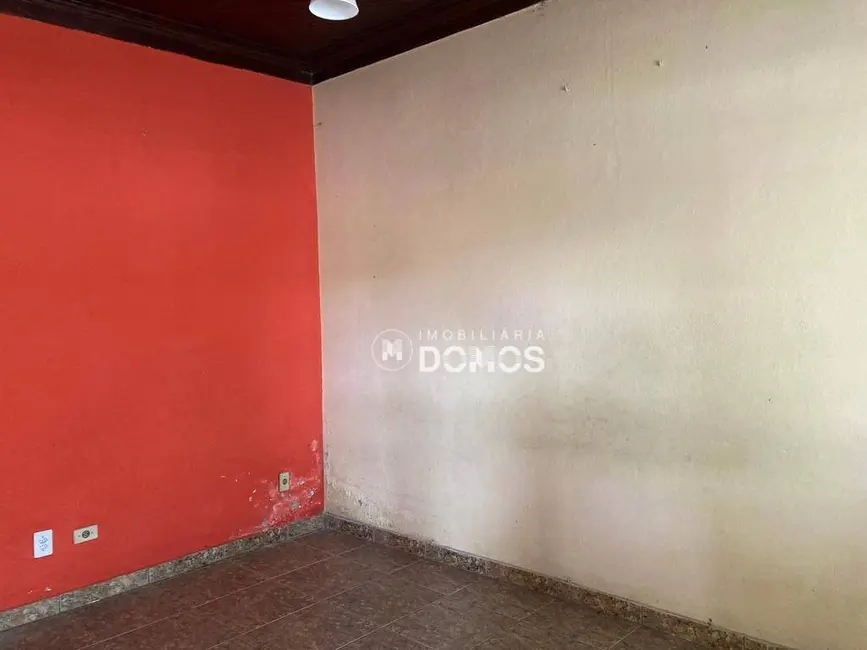 Foto 5 de Casa com 3 quartos à venda, 300m2 em Nova Guará, Guaratingueta - SP