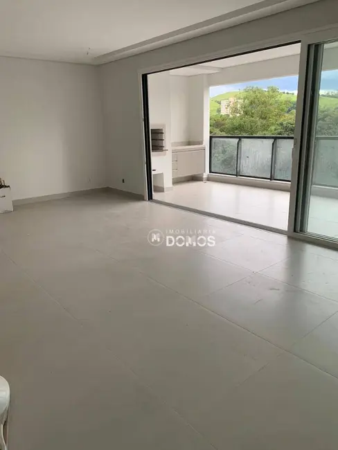 Foto 2 de Apartamento com 3 quartos à venda, 150m2 em Nova Guará, Guaratingueta - SP