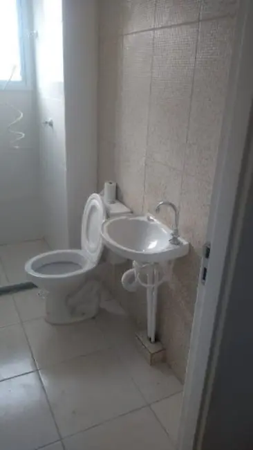 Foto 4 de Apartamento com 2 quartos à venda e para alugar, 57m2 em Jardim do Vale, Guaratingueta - SP