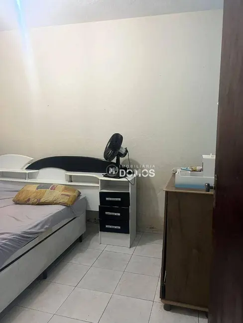 Casa com 4 quartos à venda, 300m2 em Vila Brasil, Guaratingueta - SP - imagem 4 Foto 4 de Casa com 4 quartos à venda, 300m2 em Vila Brasil, Guaratingueta - SP
