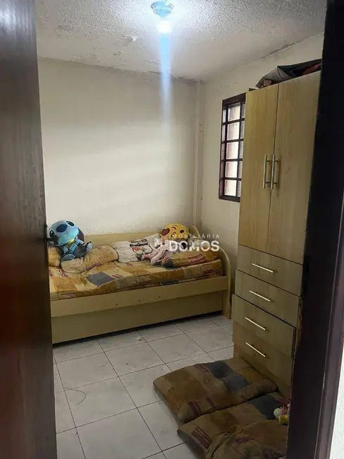 Casa com 4 quartos à venda, 300m2 em Vila Brasil, Guaratingueta - SP - imagem 1 Foto 1 de Casa com 4 quartos à venda, 300m2 em Vila Brasil, Guaratingueta - SP