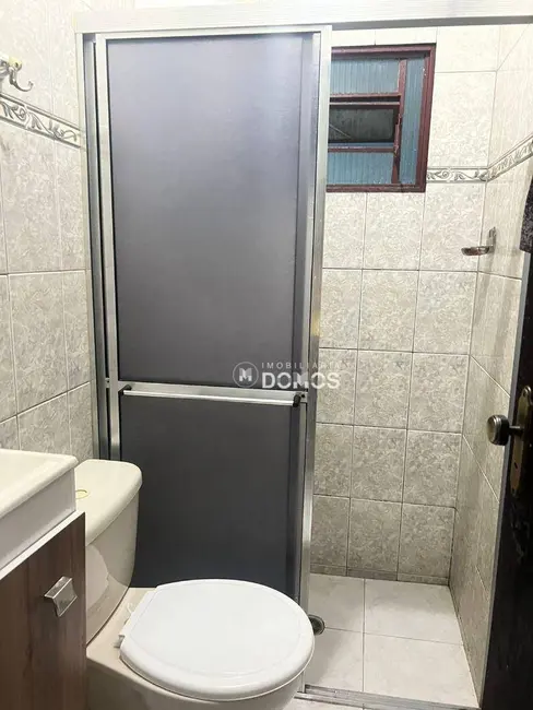 Casa com 4 quartos à venda, 300m2 em Vila Brasil, Guaratingueta - SP - imagem 6 Foto 6 de Casa com 4 quartos à venda, 300m2 em Vila Brasil, Guaratingueta - SP