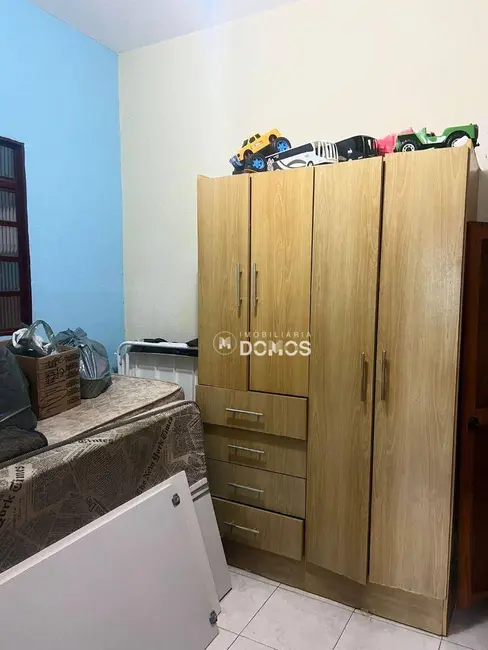 Casa com 4 quartos à venda, 300m2 em Vila Brasil, Guaratingueta - SP - imagem 5 Foto 5 de Casa com 4 quartos à venda, 300m2 em Vila Brasil, Guaratingueta - SP
