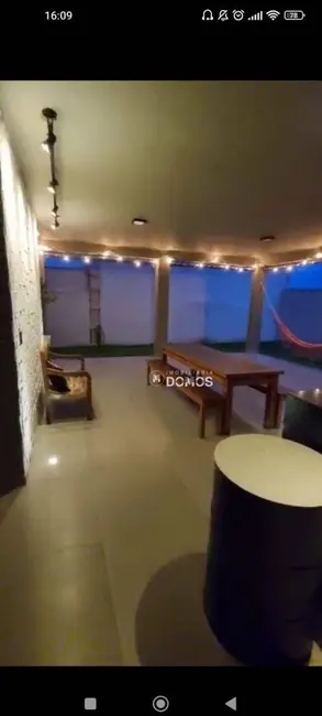 Foto 3 de Casa com 3 quartos à venda, 300m2 em Guaratingueta - SP