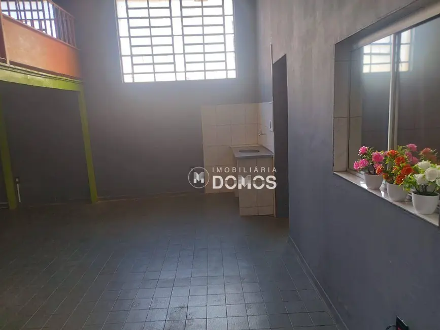 Foto 12 de Loja para alugar em Centro, Guaratingueta - SP