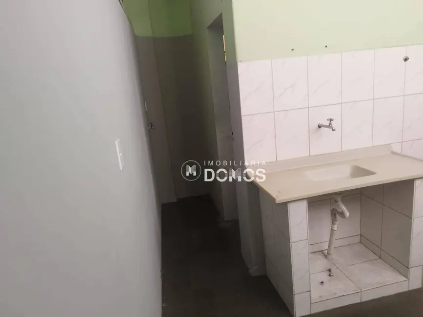 Foto 24 de Loja para alugar em Centro, Guaratingueta - SP