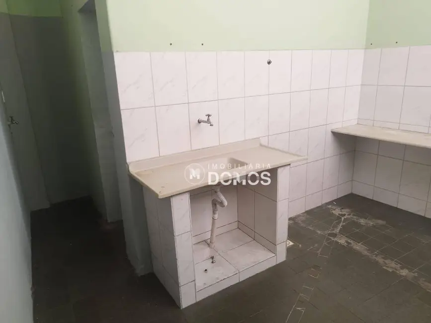 Foto 23 de Loja para alugar em Centro, Guaratingueta - SP